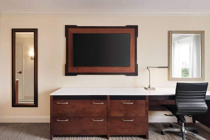 Room 14 of 50