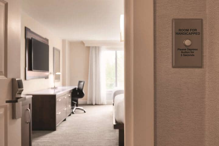 Room 13 of 50