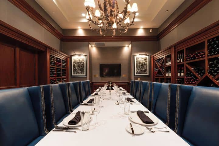 Dining 27 of 50